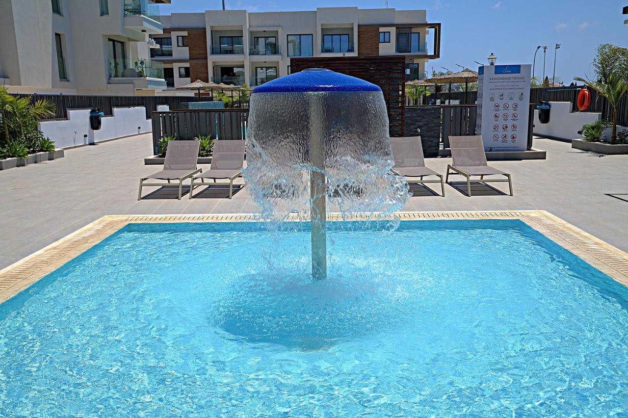 Golden Tree Apartment Paralimni Zewnętrze zdjęcie