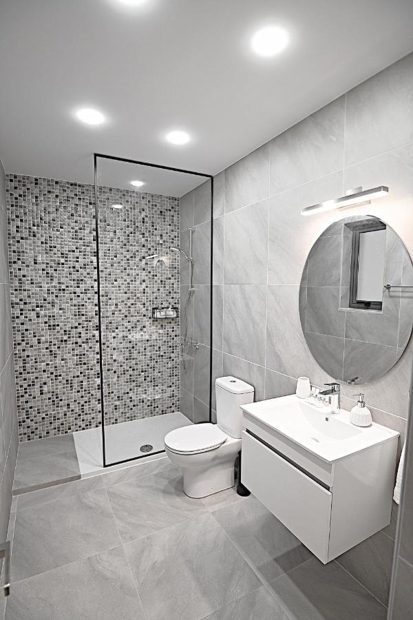 Golden Tree Apartment Paralimni Zewnętrze zdjęcie
